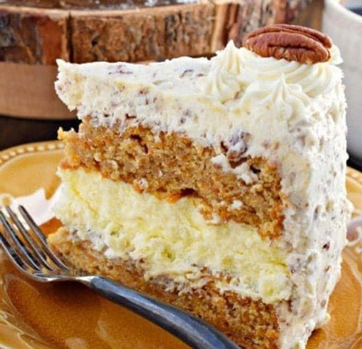 CARROT CAKE CHEESECAKE