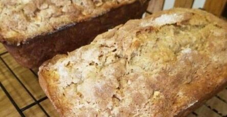 Cinnamon Apple Pie Bread