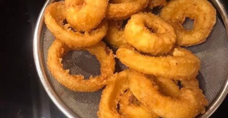 Crispy Homemade Onion Rings