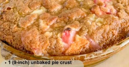 Rhubarb Sour Cream Pie