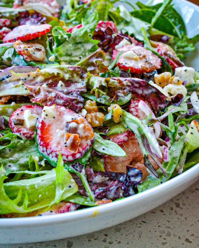 STRAWBERRY SPINACH SALAD