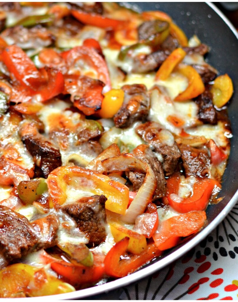 STEAK AND CHEESE SKILLET