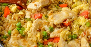 CHICKEN FRIED RICE