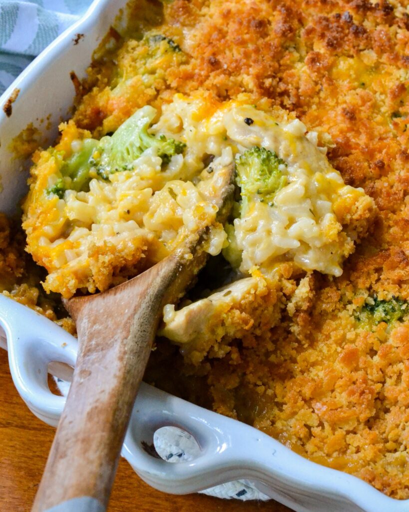 CHICKEN BROCCOLI RICE CASSEROLE