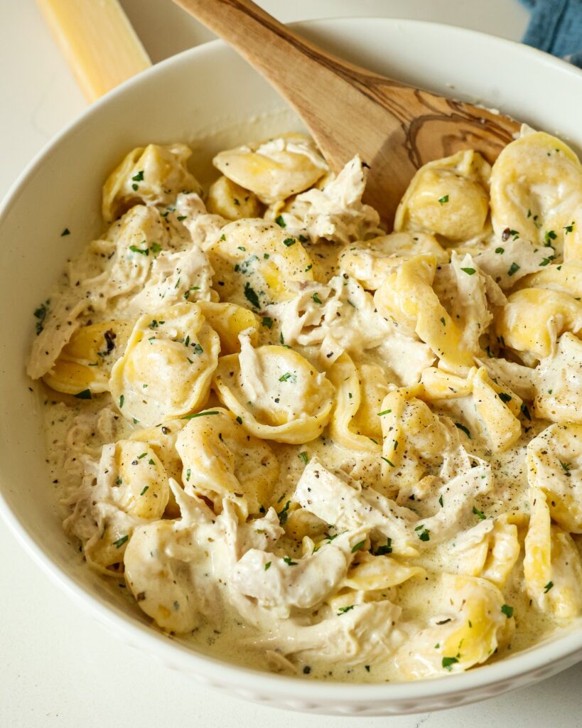 CHICKEN TORTELLINI ALFREDO