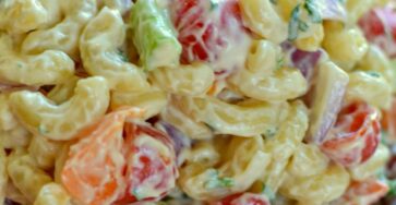 CREAMY MACARONI SALAD RECIPE