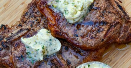 SIMPLY PERFECT EASY STEAK BUTTER