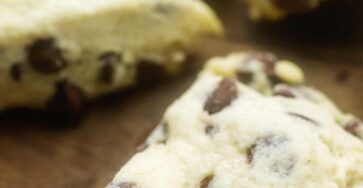 Chocolate Chip Scones