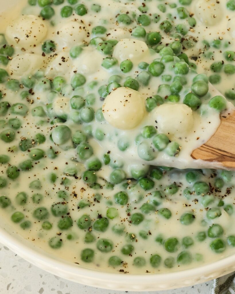 CREAMED PEAS WITH PEARL ONIONS