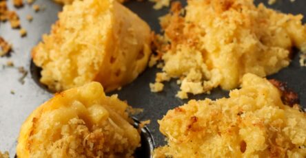 MAC AND CHEESE BITES