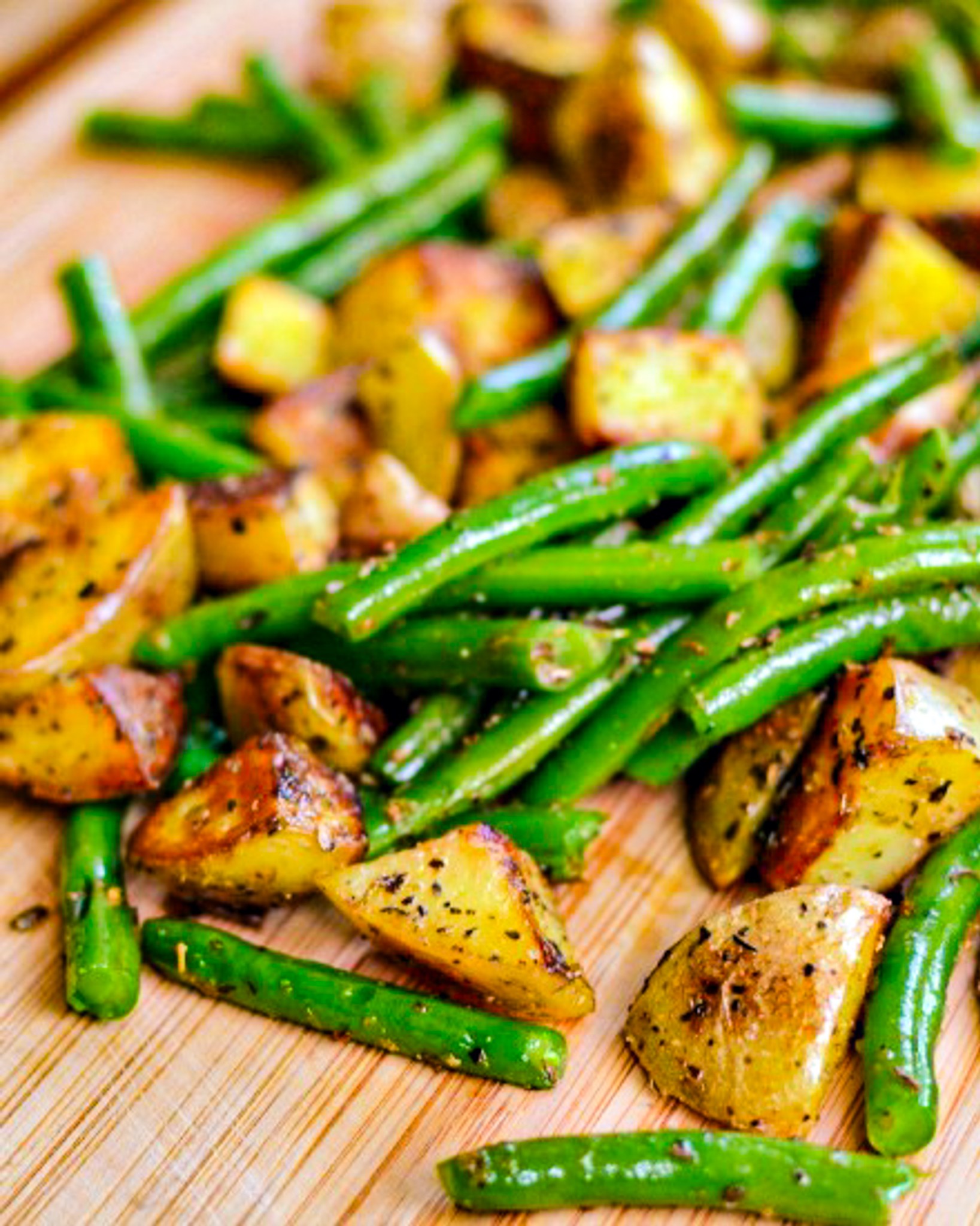 GREEN BEANS AND POTATOES