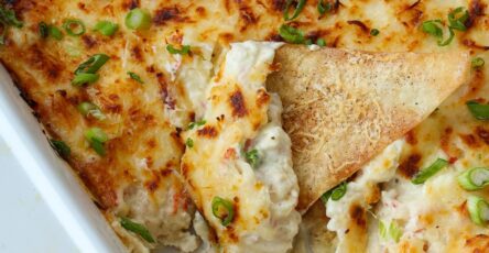 CRAB RANGOON DIP