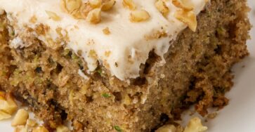 ZUCCHINI CAKE