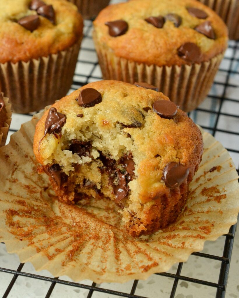 BANANA CHOCOLATE CHIP MUFFINS