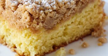 CRUMB CAKE