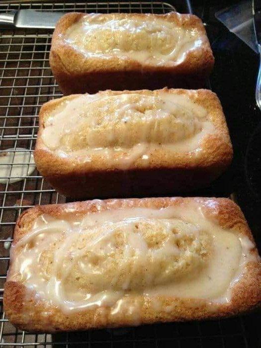 CHRISTMAS EGGNOG BREAD