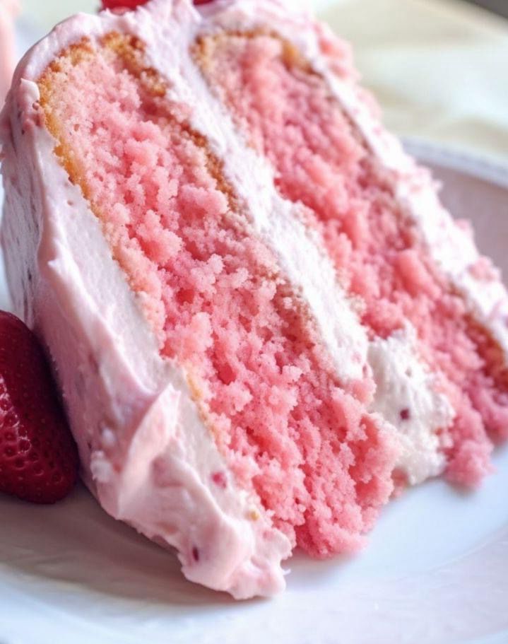 Best Strawberry Cake Ever