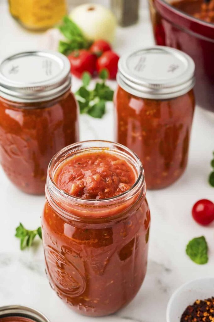 HOMEMADE SPAGHETTI SAUCE