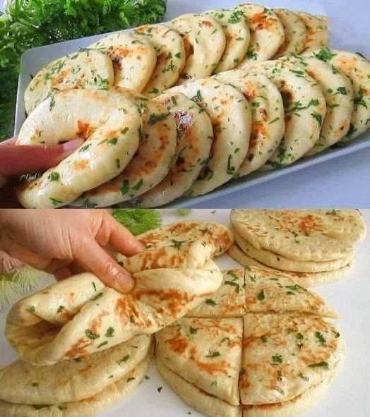 Keto fantastic garlic flatbreads