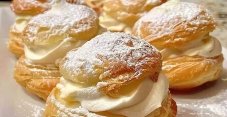 FAMOUS CREAM PUFFS