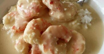 Slow Cooker Creamy Garlic Prawns