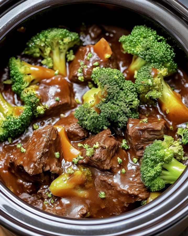 Slow Cooker Beef and Broccoli