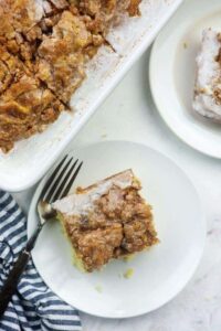 CINNAMON ROLL CAKE