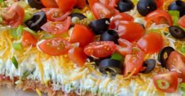 EASY 7 LAYER DIP