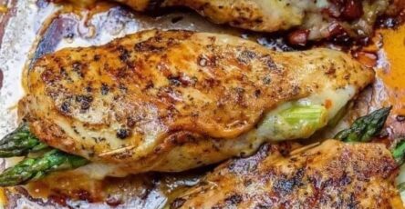 Chicken stuffed with asparagus