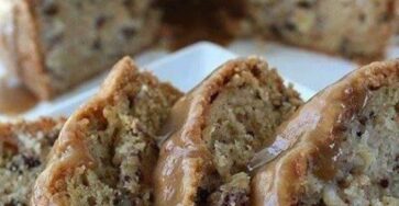 APPLE PECAN CAKE WITH CARAMEL GLAZE