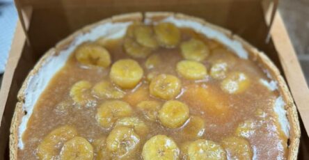 Bananas Foster No Bake Cheesecake