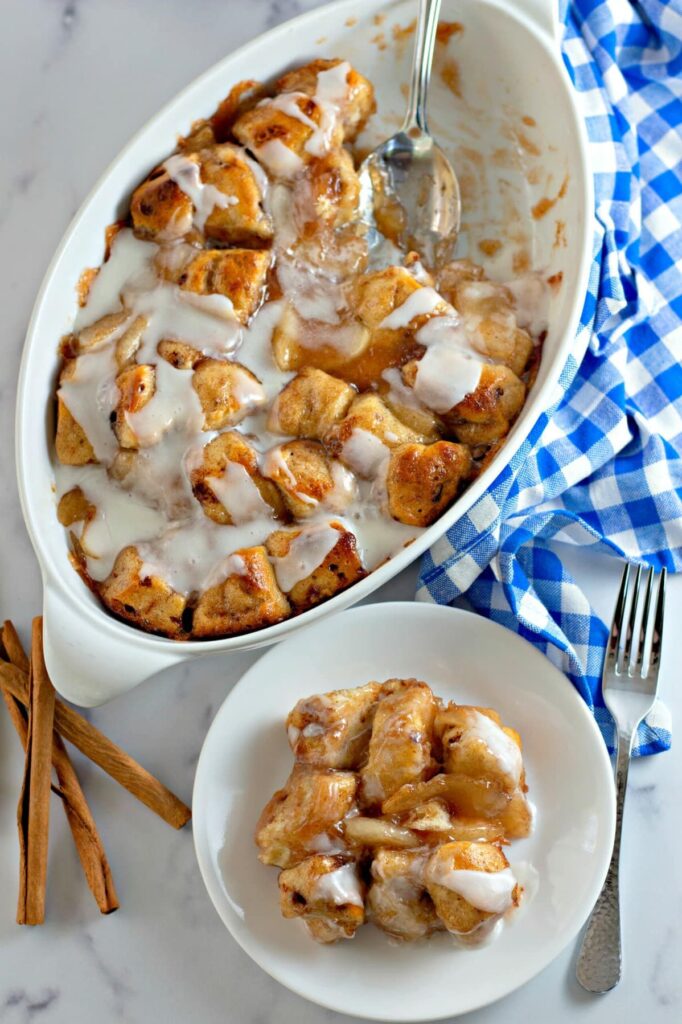 Cinnamon Roll Apple Bake