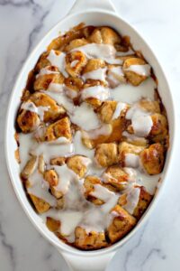 Cinnamon Roll Apple Bake