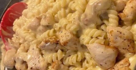 Chicken bacon ranch pasta