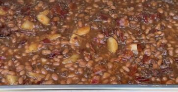 Apple Pie Baked Beans