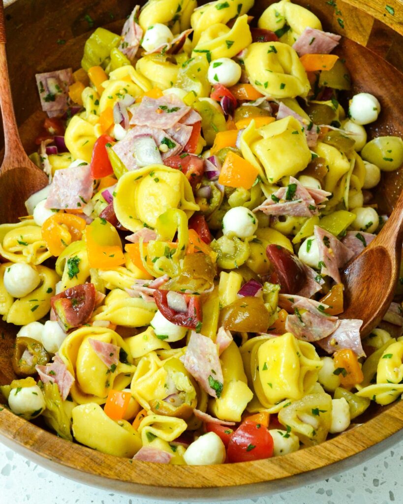 ITALIAN TORTELLINI PASTA SALAD