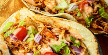 CROCK POT CHICKEN TACOS