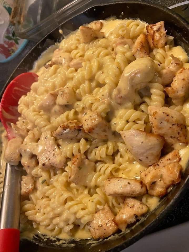 Chicken bacon ranch pasta