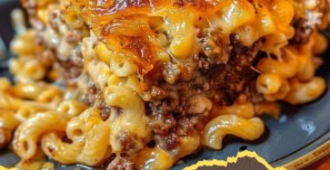 Mac and Cheese Meatloaf Casserole