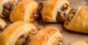 Sausage Cream Cheese Crescent Rolls