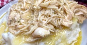 Crockpot Chicken & Gravy