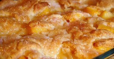 vintage oven-baked peach cobbler