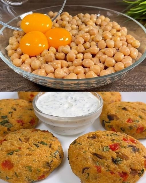 Chickpea Patties with Yogurt Dill Sauce