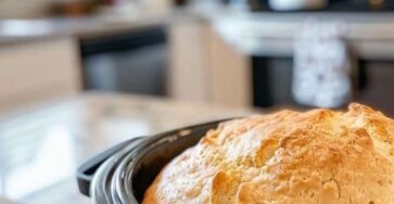 Easy Slow Cooker Bread