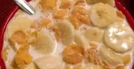 Banana Cornflakes Breakfast