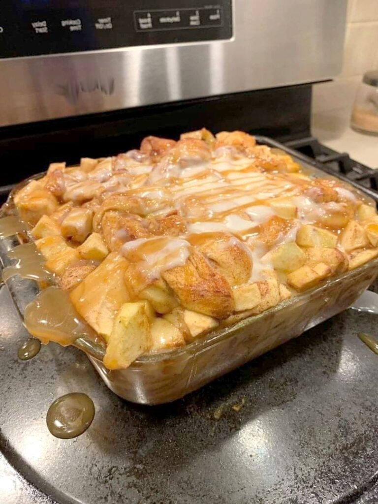 Mouth-Watering Apple Cinnamon Bread Pudding