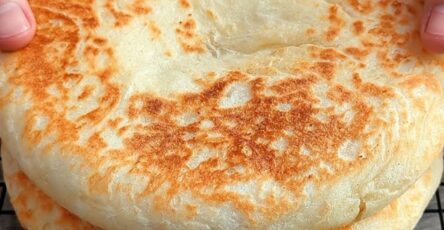 Homemade Fluffy Flatbread Recipe