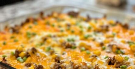 Easy Cheesy Beef and Corn Casserole