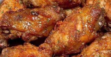 Spicy Honey Garlic Chicken Wings