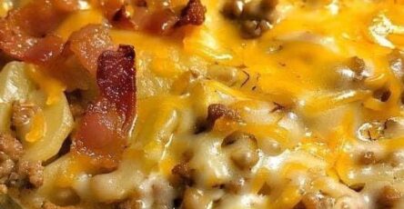 Cheesy Ground Beef and Bacon Casserole